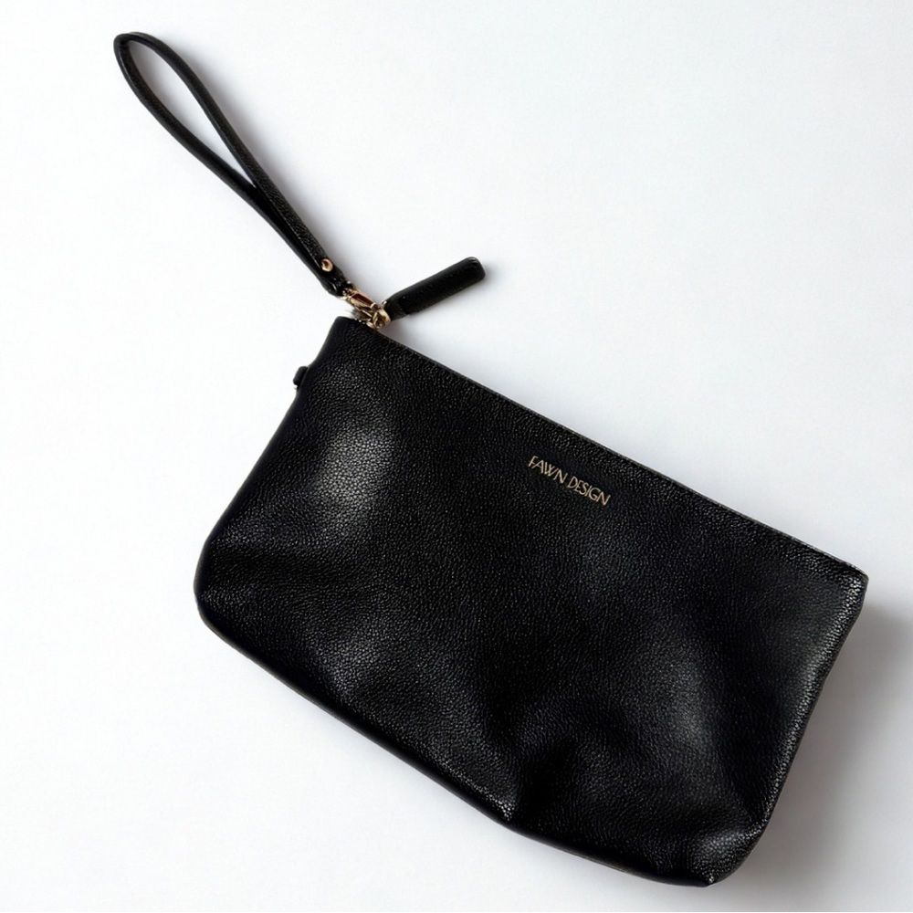 Fawn Design Elegant Black Wristlet